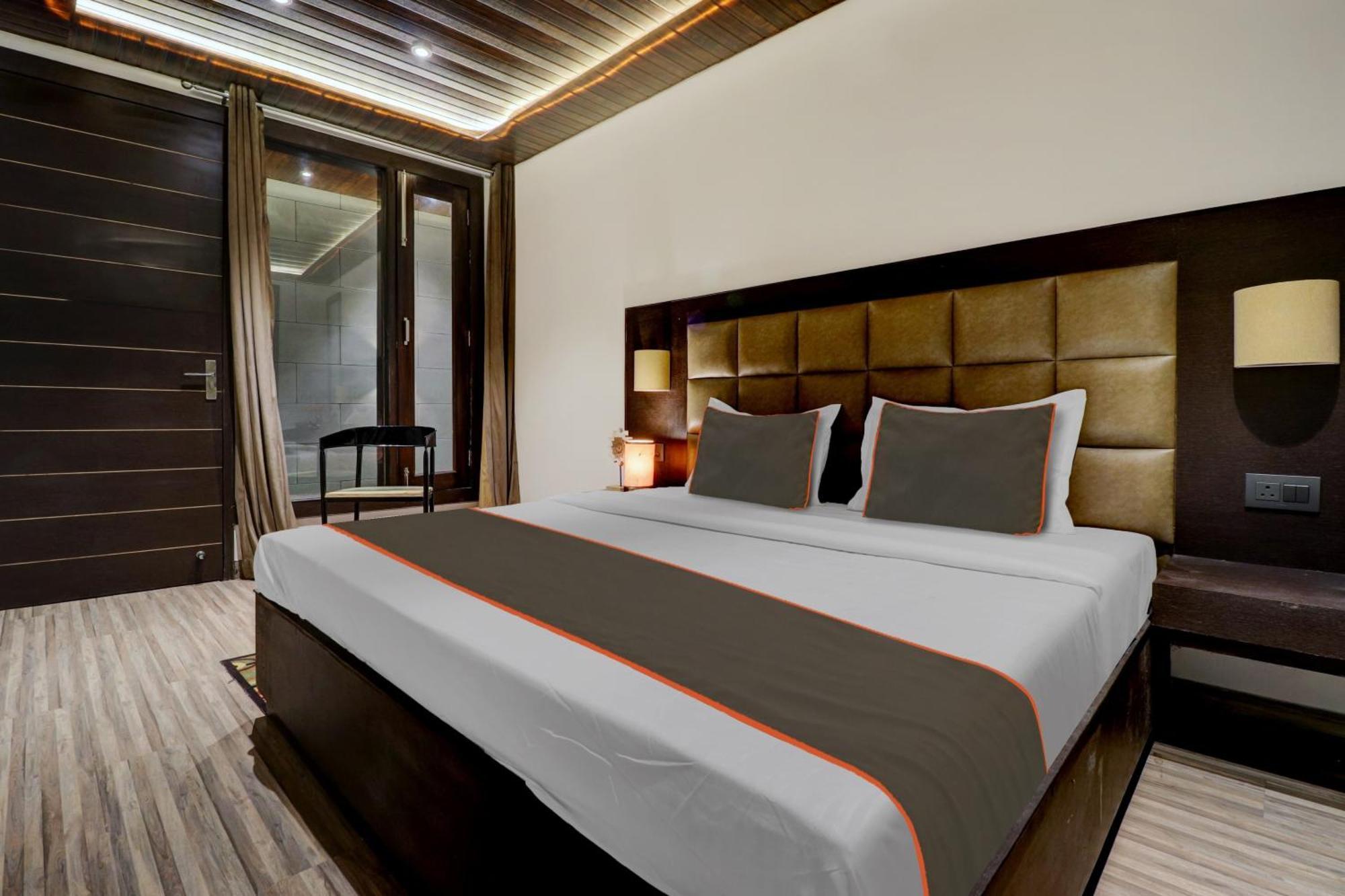 Ambrosia By Igi Airport 4* New Delhi
